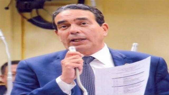 برلماني ينصح مصابي كورونا باستخدام جهاز قياس الأكسجين بالمنزل