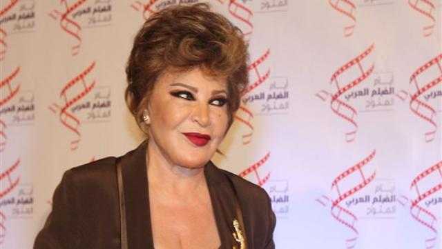 صفية العمري تكشف سر قبولها لعب دور خائنة في بداية مشوارها