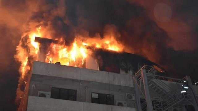 السيطرة على حريق شقتين بحدائق القبة