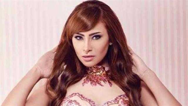 إنجى خطاب تتألق في إطلالة أنيقة (صور)