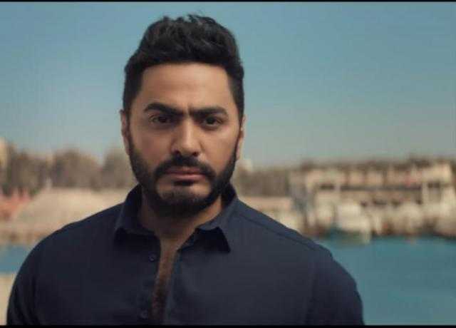 تامر حسني يقدم واجب العزاء في مصطفى حفناوي