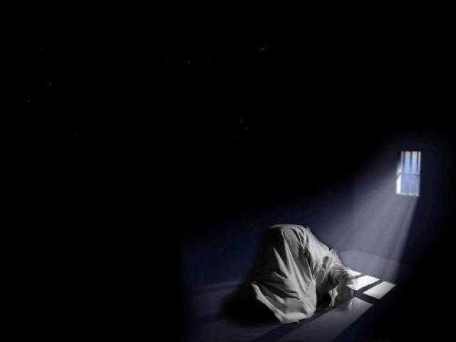 تعرف على حكم صلاة الليل وكيفيتها ووقتها