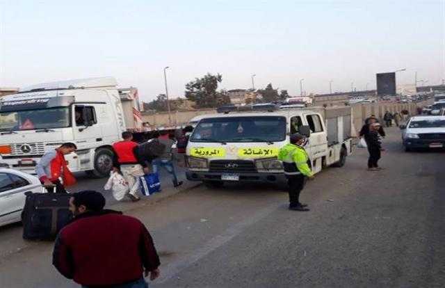 بسبب الأمطار.. الدفع بسيارات إغاثة على الطرق للحد من الحوادث