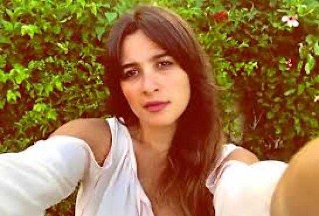 بـ إطلالة عنيفة .. ياسمين عبدالعزيز تشعل السوشيال ميديا