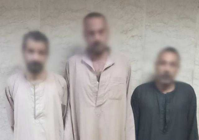 ضبط عناصر تشكيل عصابي بالمنيا لسرقة المواطنين