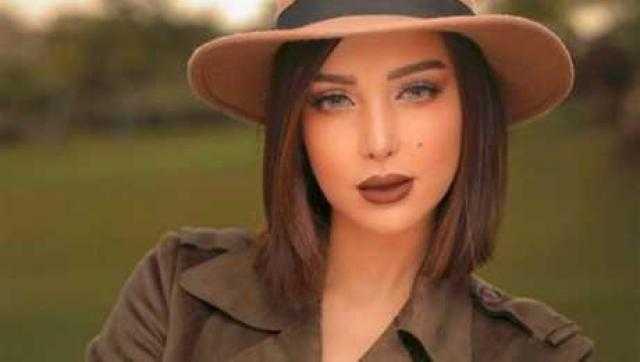 على أنغام عيش بشوقك.. زوجة تامر حسنى وابنة أصالة ترقصان