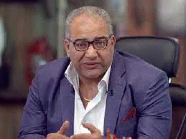 بيومى فؤاد يستعيد ذكريات «الكبير أوي»