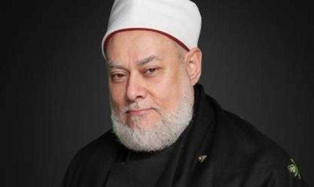 المفتي السابق يحذر من جروبات على فيسبوك تدمر الأسرة