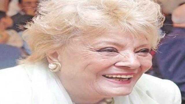 اجرت عملية جراحية .. تطورات الحالة الصحية للفنانة نادية لطفى