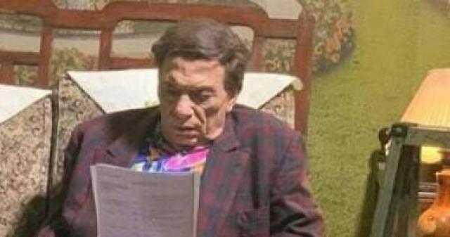 بعد شائعة وفاته.. رامي إمام ينقل رسالة ”الزعيم” إلى الجماهير