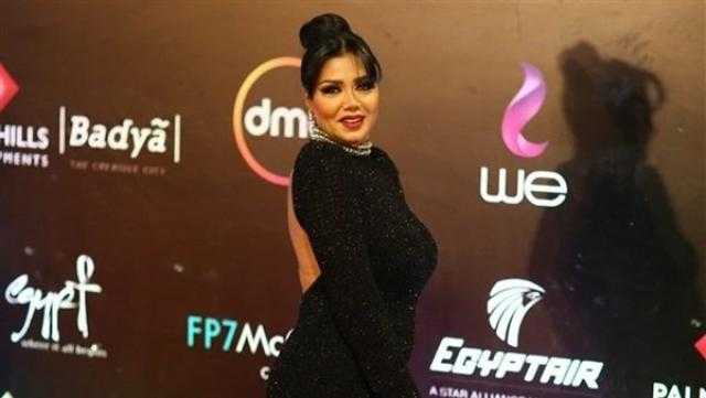 بسبب إطلالتها.. رانيا يوسف تُحرج مذيع في مهرجان القاهرة السينمائي