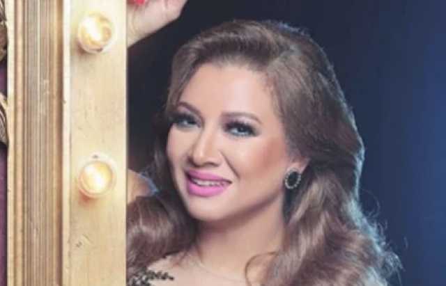 شاهد .. انتصار بالحجاب والعباية السعودى فى الرياض