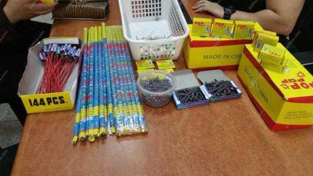 ضبط 790 ألف صاروخ ألعاب نارية داخل مخزنيين بالجمالية