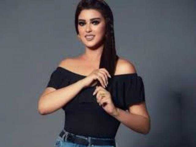 عزة مجاهد تستعرض جمالها عبر ”إنستجرام”