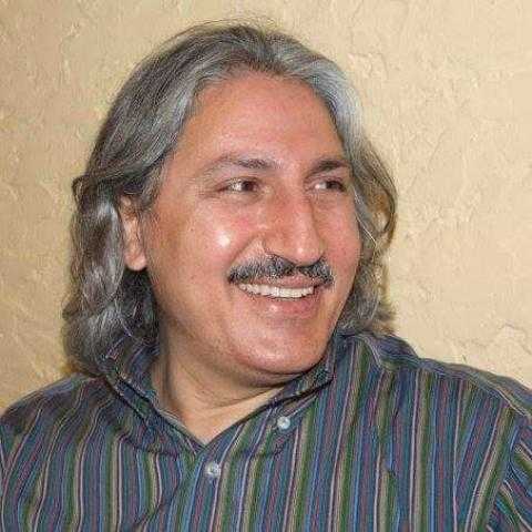 منافشة ديوان ”أجل حنينك للمساء في شعر عبد العزيز جويده” بمعرض الكتاب
