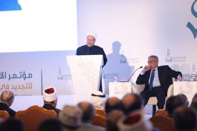 مفتي الجمهورية: علماء الأمة ملاذها الآمن والأزهر حصنها المنيع*