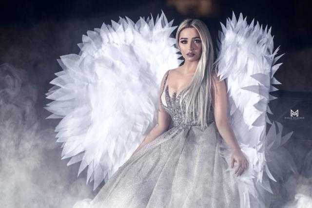 بالصور ..مروة جمال بإطلالة ملائكية مميزة في أحدث جلسة تصوير