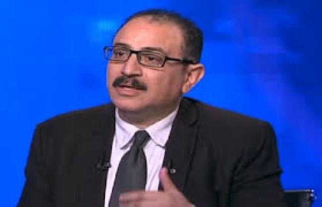 طارق فهمي: القمة المصرية العراقية الأدرنية دعمت الأمن المائي للقاهرة 