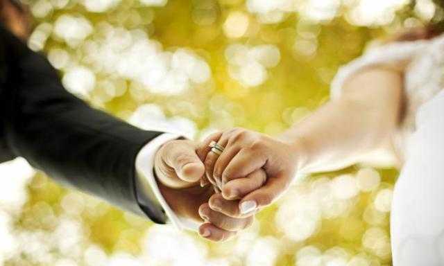 هل شبكة العروس عليها زكاة حتى لو لم تستعملها ؟ الجندي يوضح