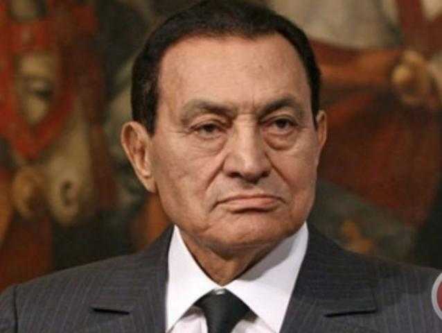 وفاء الكيلاني ناعية الرئيس الأسبق حسني مبارك: ”إنا لله وإنا إليه راجعون”