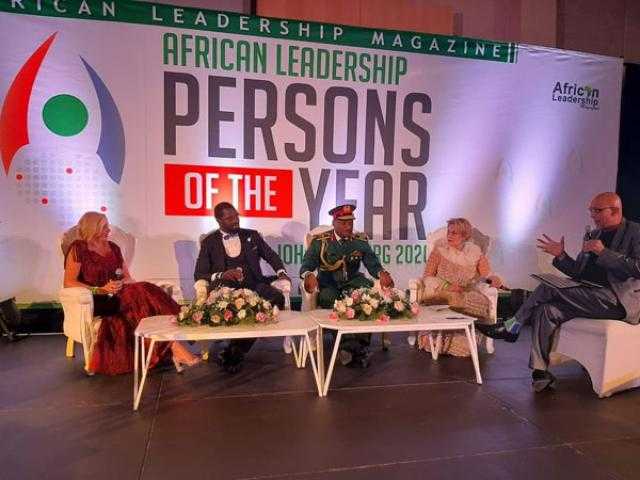 تكريم راوية منصور كالشخصية النسائية الأكثر تأثيرا في إفريقيا لعام 2019
