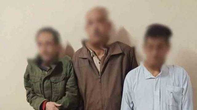 ضبط تشكيل عصابي تخصص في اصطناع وتزوير المحررات والمستندات المرورية