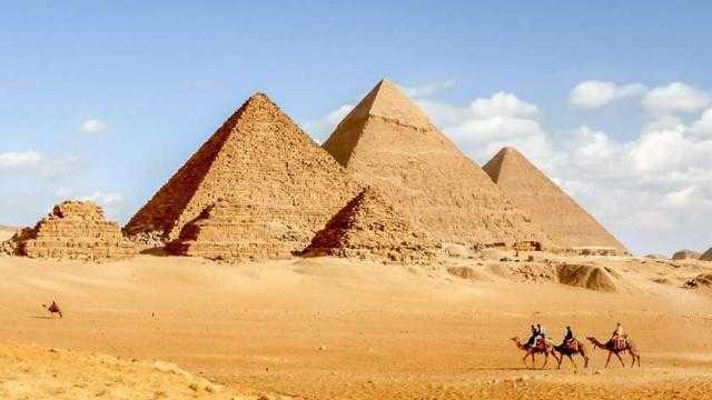 النيابة تعاين جثة منتحر الهرم وتقرر عرضها على الطب الشرعي