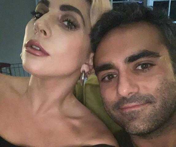 ليدي جاجا توجه النصائح للجمهور من الحجر الصحي: “سيكون الأمر لطيفا إذا بقيت بالمنزل