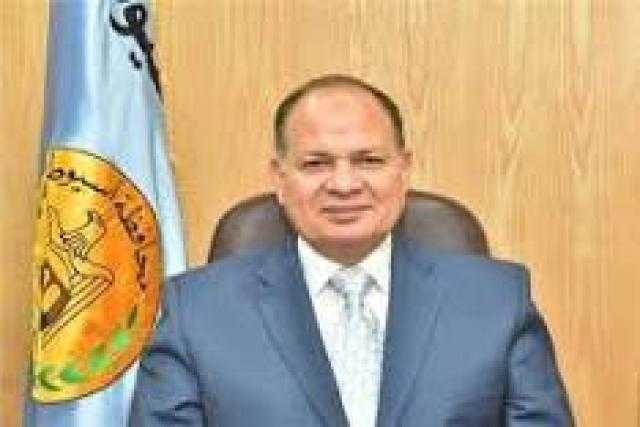 أمن أسيوط يبحث عن 30 شخصا يشتبه إصابتهم بفيروس كورونا..تفاصيل