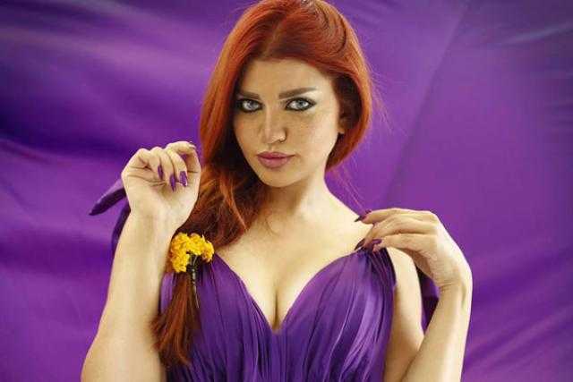 أناقة واحتشام.. تهوس جمهور ياسمين الخطيب