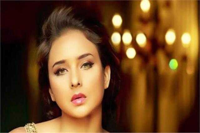 ”نيللى كريم” تنتظر عودة تصوير مسلسلها الجديد «100 وش»