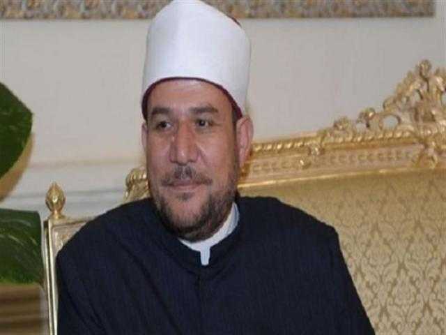 الأوقاف توافق على نقل صلاة التراويح عبر إذاعة القرآن الكريم فقط