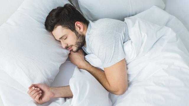 ما حكم صيام من نام طوال نهار رمضان.. إليك الإجابة