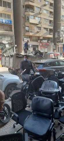 حي الدقي يداهم سناتر تعليمية ويتحفظ على منقولاتها