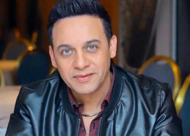 الليلة.. مصطفي قمر وإيهاب توفيق في حفل أون لاين على ”تيك توك”