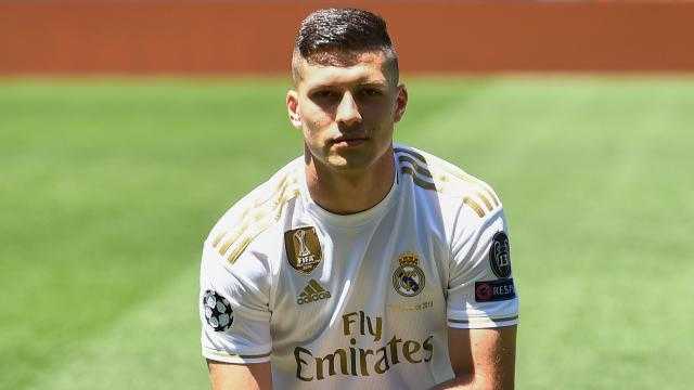 ميلان يعرض 35 مليون يورو لضم يوفيتش مهاجم ريال مدريد