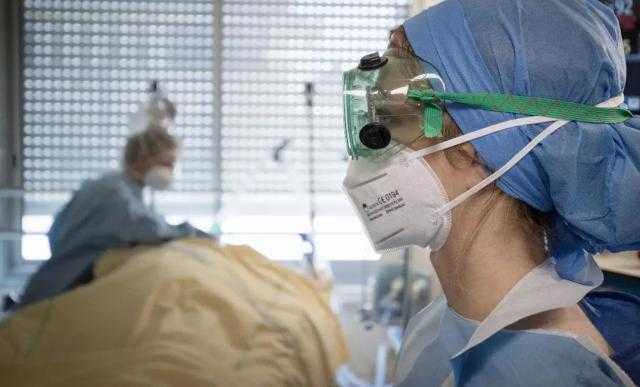 طوكيو تؤكد 144 حالة إصابة جديدة بفيروس كورونا
