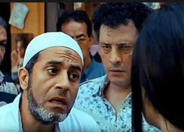 صبري فواز لـ ”شيخ الحارة”: أنا عيني زايعة
