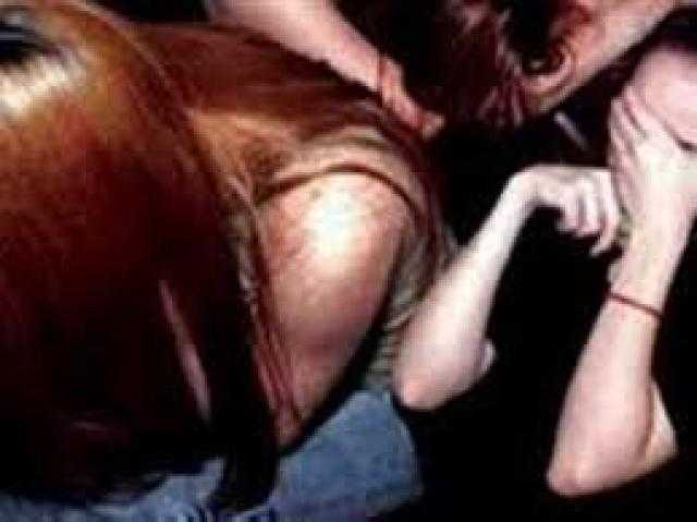 تجديد حبس سيدة وزوجها لإدارتها شبكة دعارة في التبين