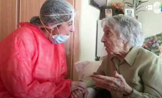 شاهد.. معمّرة إسبانية تبلغ 113 عاما تقهر كورونا