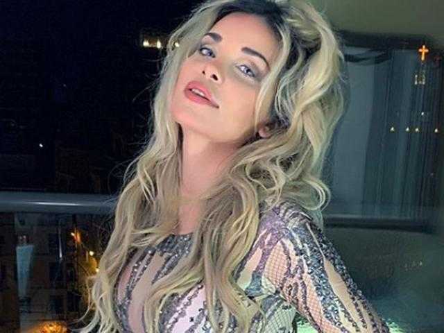 شاهد.. دومينيك حوراني بفوف الركبة