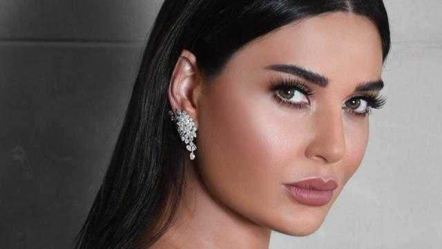 شاهد.. سيرين عبدالنور تتألق فى بدلة حمراء