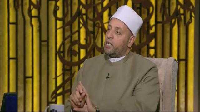 بالفيديو.. داعية إسلامي: مروجو الشائعات والإرهابيين ملعونون بنص قرآني