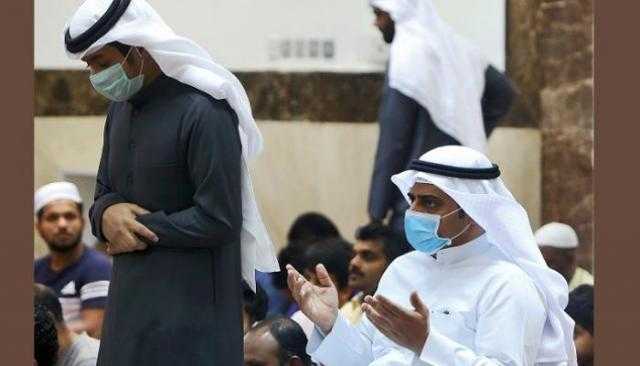 حكم الصلاة بالكمامة خوفًا من فيروس كورونا؟.. لجنة الفتوى تجيب