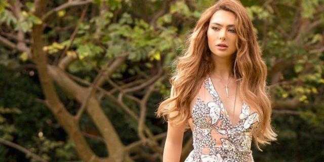 جرأة ستيفاني صليبا تغضب جمهورها في الحفل الخيري لسرطان الأطفال