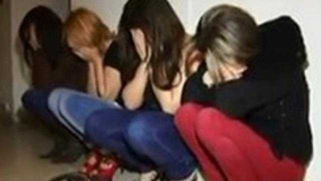 سقوط 3 شواذ جنسيا يستقطبون راغبي المتعة الحرام من أجل المال