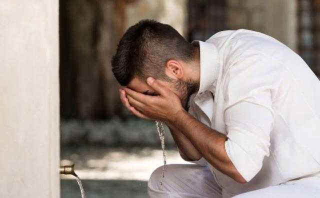 هل النية شرط لصحة الوضوء؟ .. مستشار المفتي يجيب