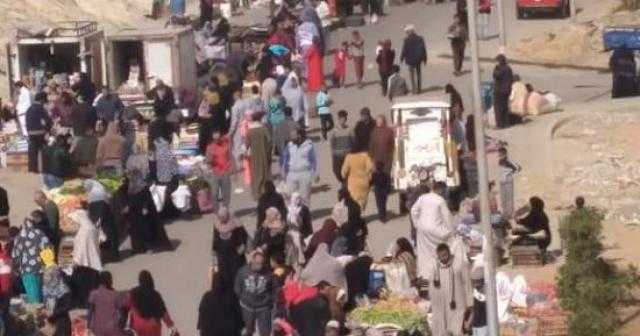 شكوى من انتشار الباعة الجائلين بمنطقة الشيخ رضوان بالفيوم