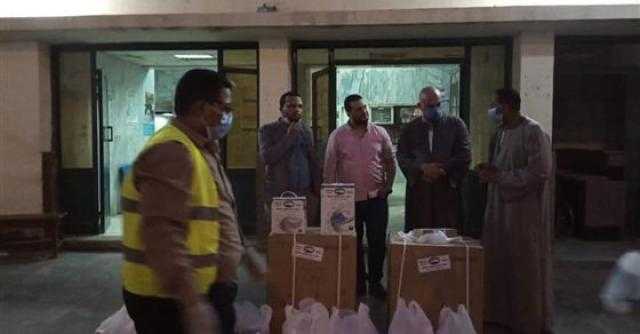 ”مستقبل وطن” بأسوان يدعم مستشفى العزل بمستلزمات طبية ومواد غذائية