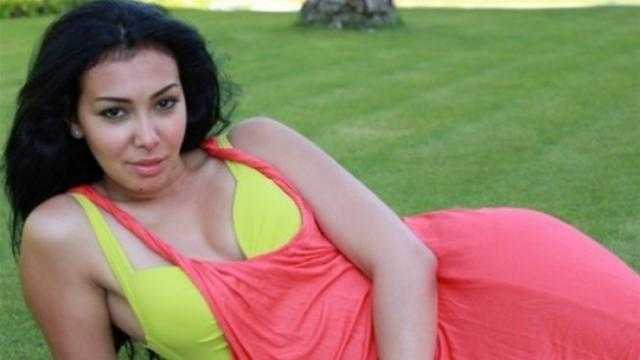 حاسة إنى راجل.. ميريهان حسين تؤدى تحديا جديدا عبر إنستجرام.. شاهد